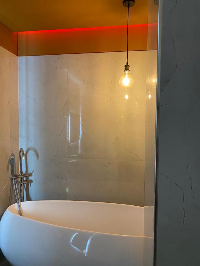 Nord House Lägenhet Korça Exteriör bild
