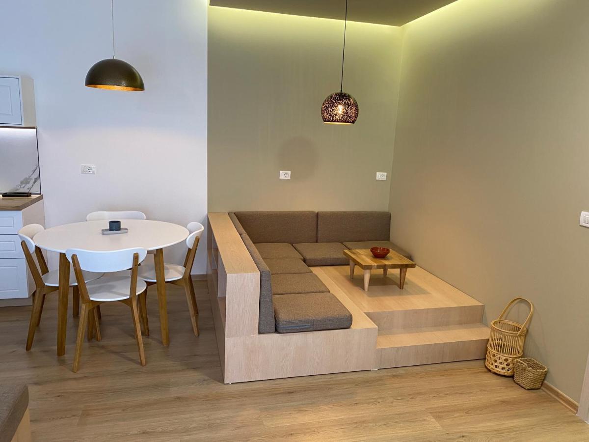 Nord House Lägenhet Korça Exteriör bild