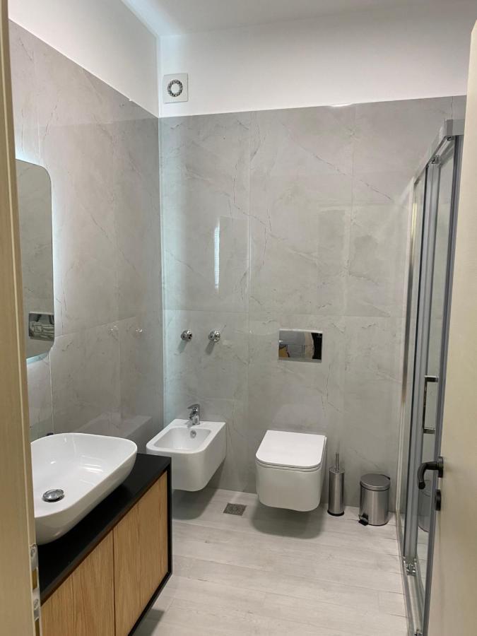 Nord House Lägenhet Korça Exteriör bild